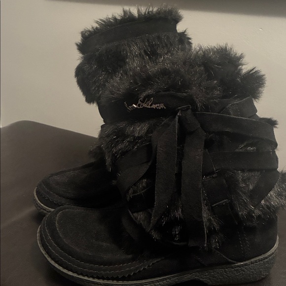 Sam Edelman Black Faux Fur Winter Boots - Picture 3 of 15